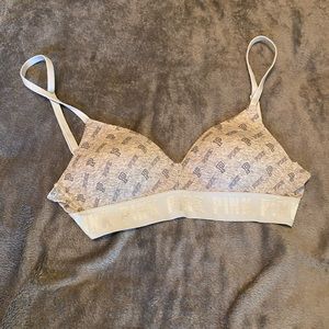 vs pink wireless bra